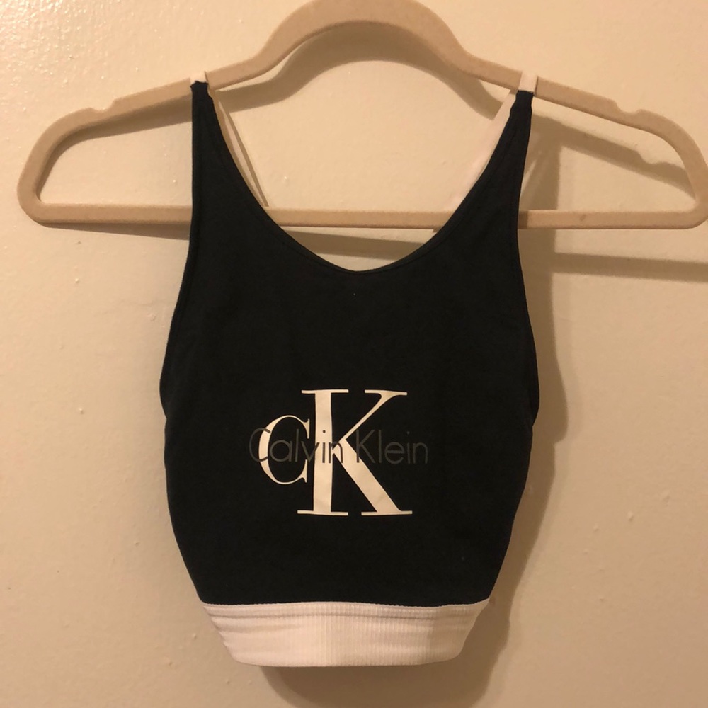 Calvin Klein High-Neck Bra